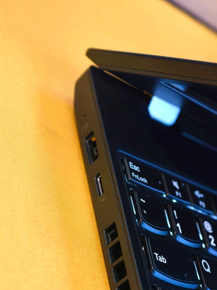 Lenovo ThinkPad P15v Gen 2