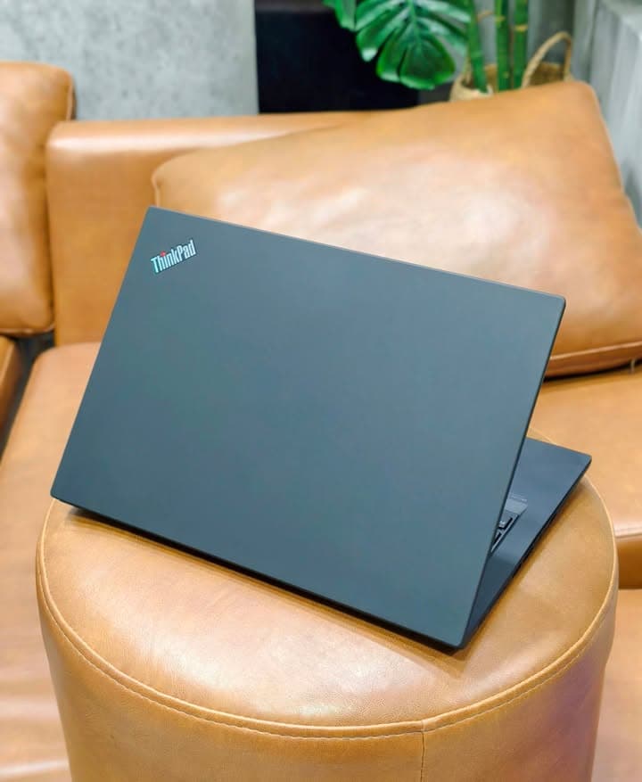 Lenovo ThinkPad T14 Gen 2