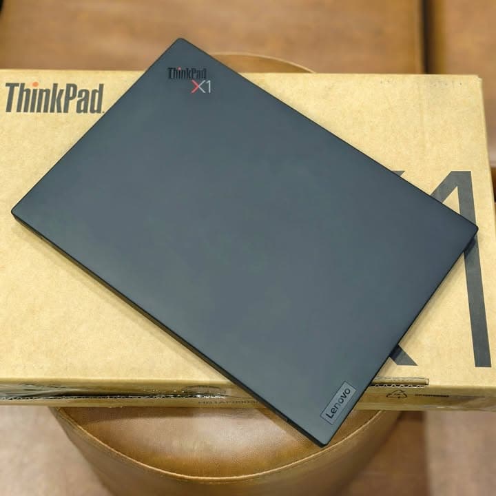 Lenovo ThinkPad X1 Carbon Gen 9
